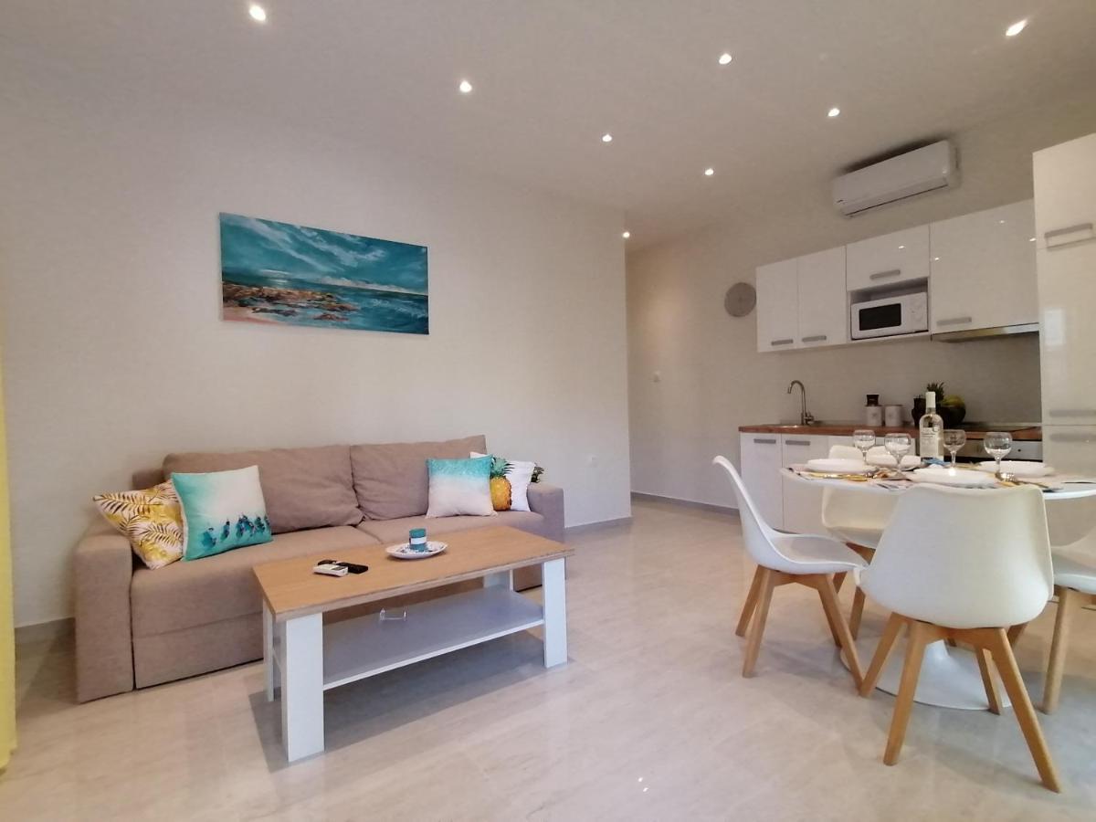 Sea Pleasure Apartment Peraía المظهر الخارجي الصورة