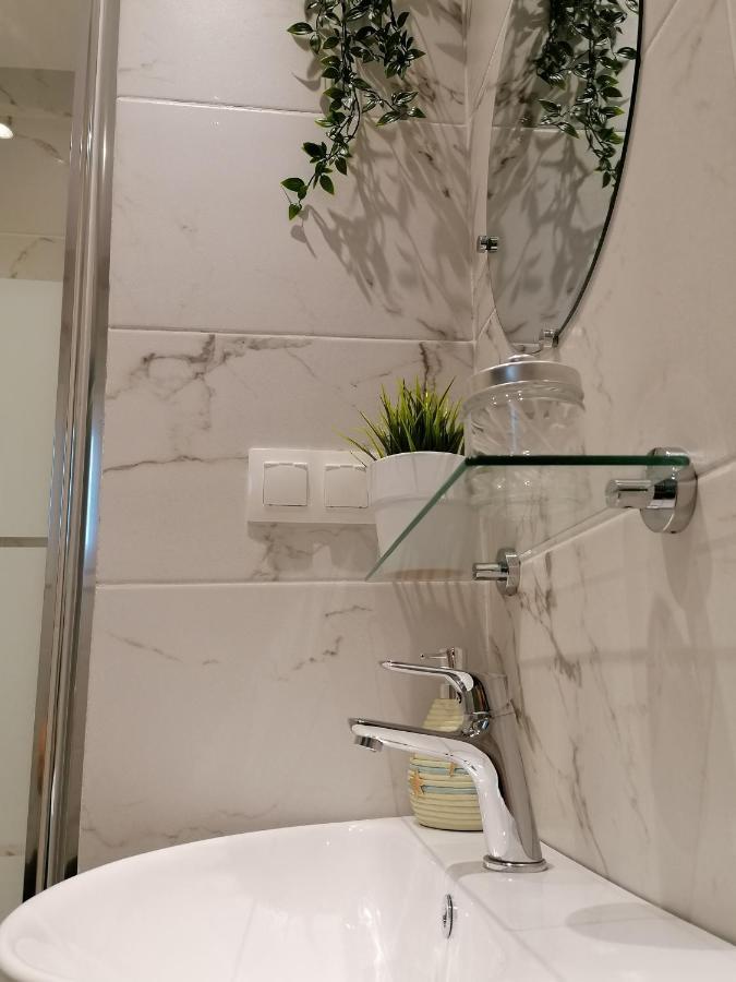 Sea Pleasure Apartment Peraía المظهر الخارجي الصورة