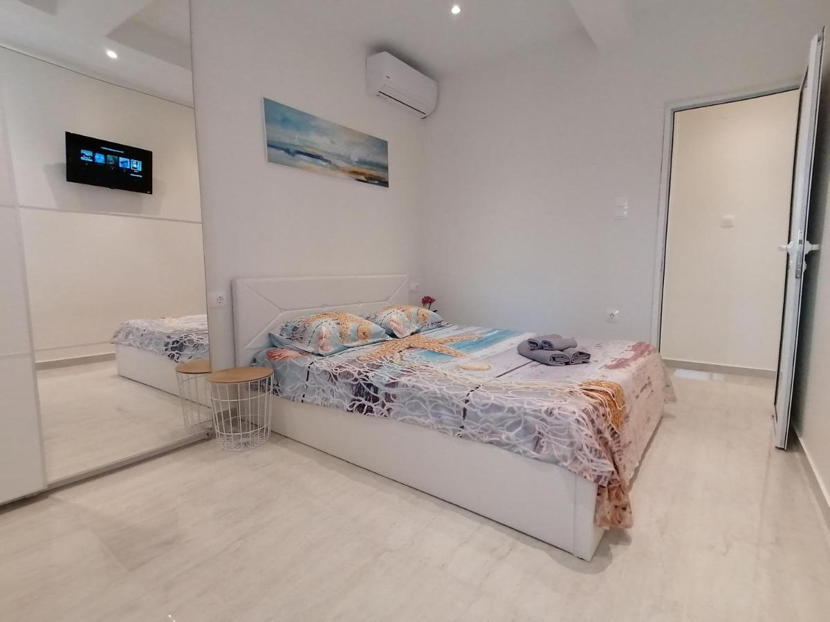 Sea Pleasure Apartment Peraía المظهر الخارجي الصورة